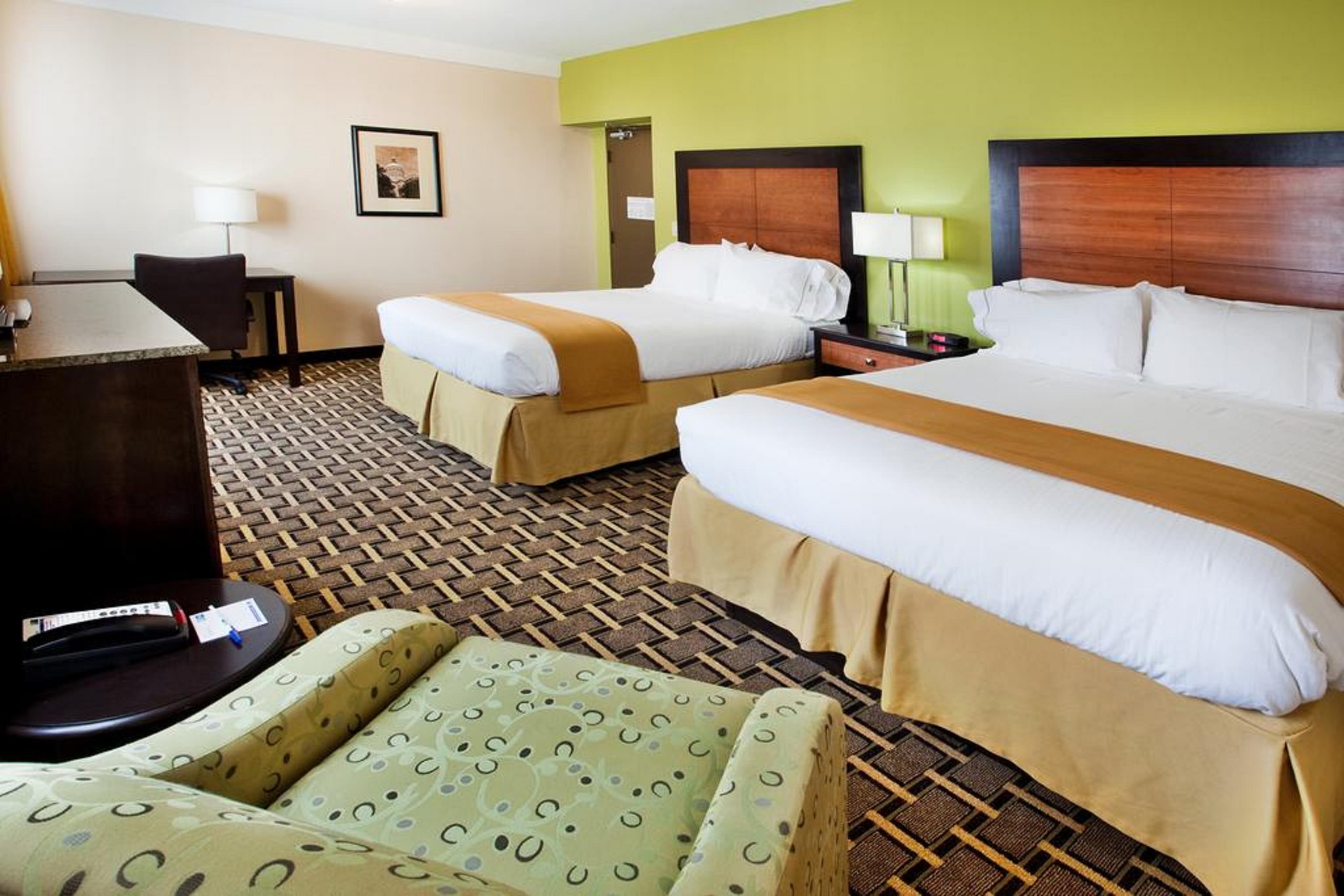 Holiday Inn Express & Suites - Atlanta Downtown, An Ihg Hotel חדר תמונה